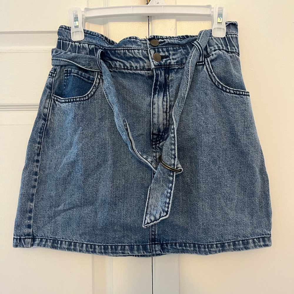 TGLA Demin Skirt ⭐️